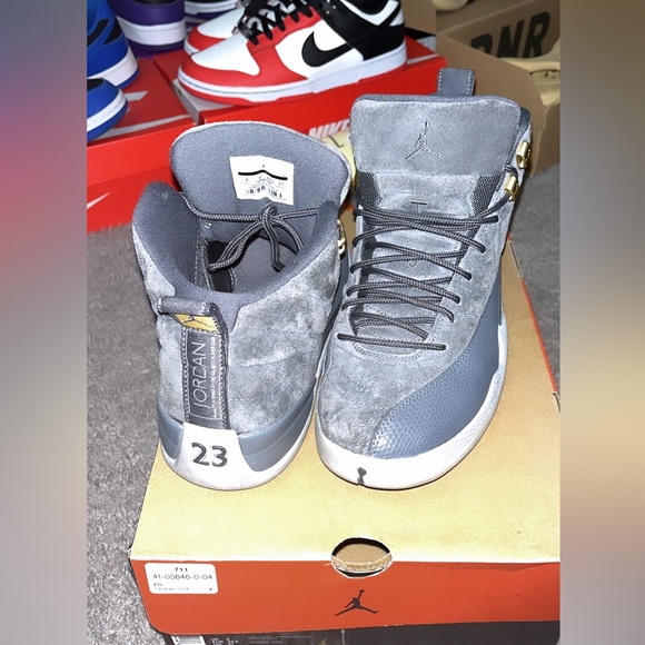 Jordan 12 grey size 9 - Picture 2 of 5